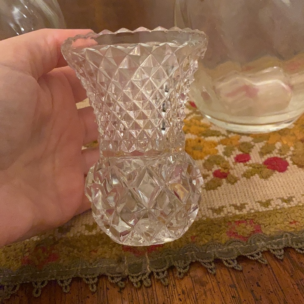 Vintage crystal/ glass 3 vases bundle - Picture 10 of 11